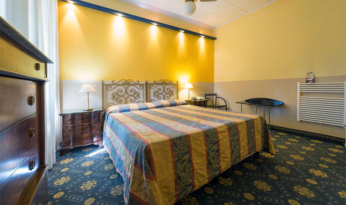 Hotel Corallo Монтекатини-Терме Экстерьер фото