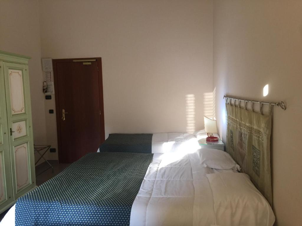 Hotel Corallo Монтекатини-Терме Экстерьер фото