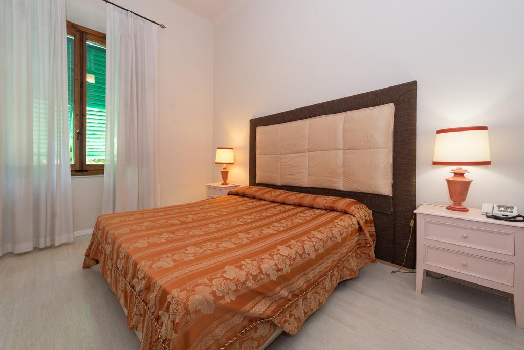 Hotel Corallo Монтекатини-Терме Экстерьер фото