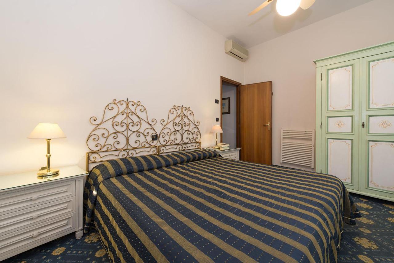 Hotel Corallo Монтекатини-Терме Экстерьер фото