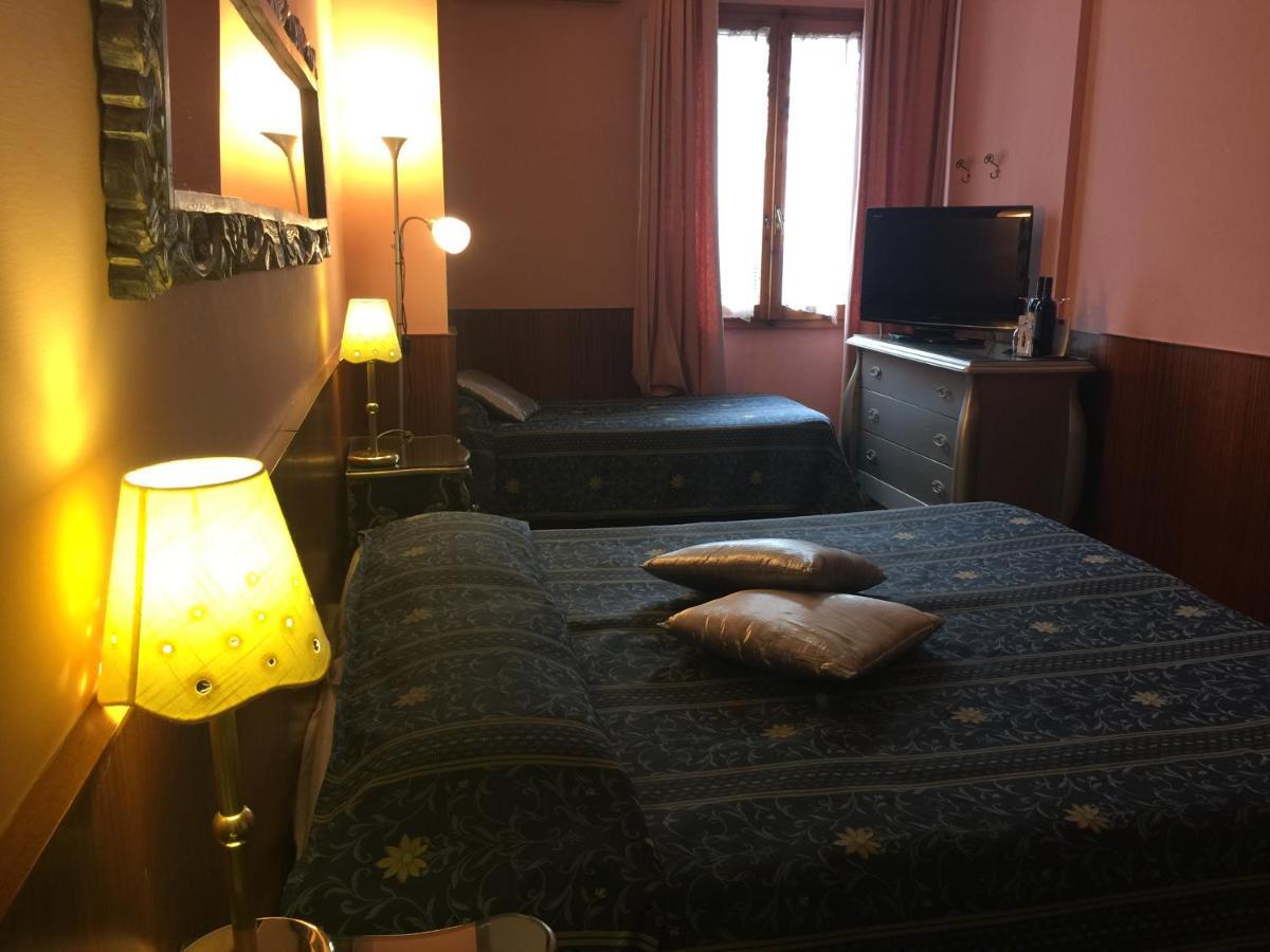 Hotel Corallo Монтекатини-Терме Экстерьер фото